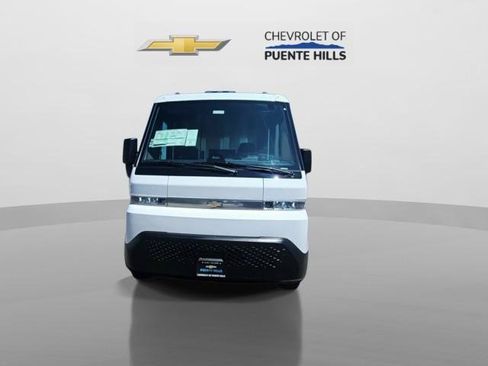New 2025 Chevrolet Brightdrop 400 w/ Power Door Package AWD/4WD image 3