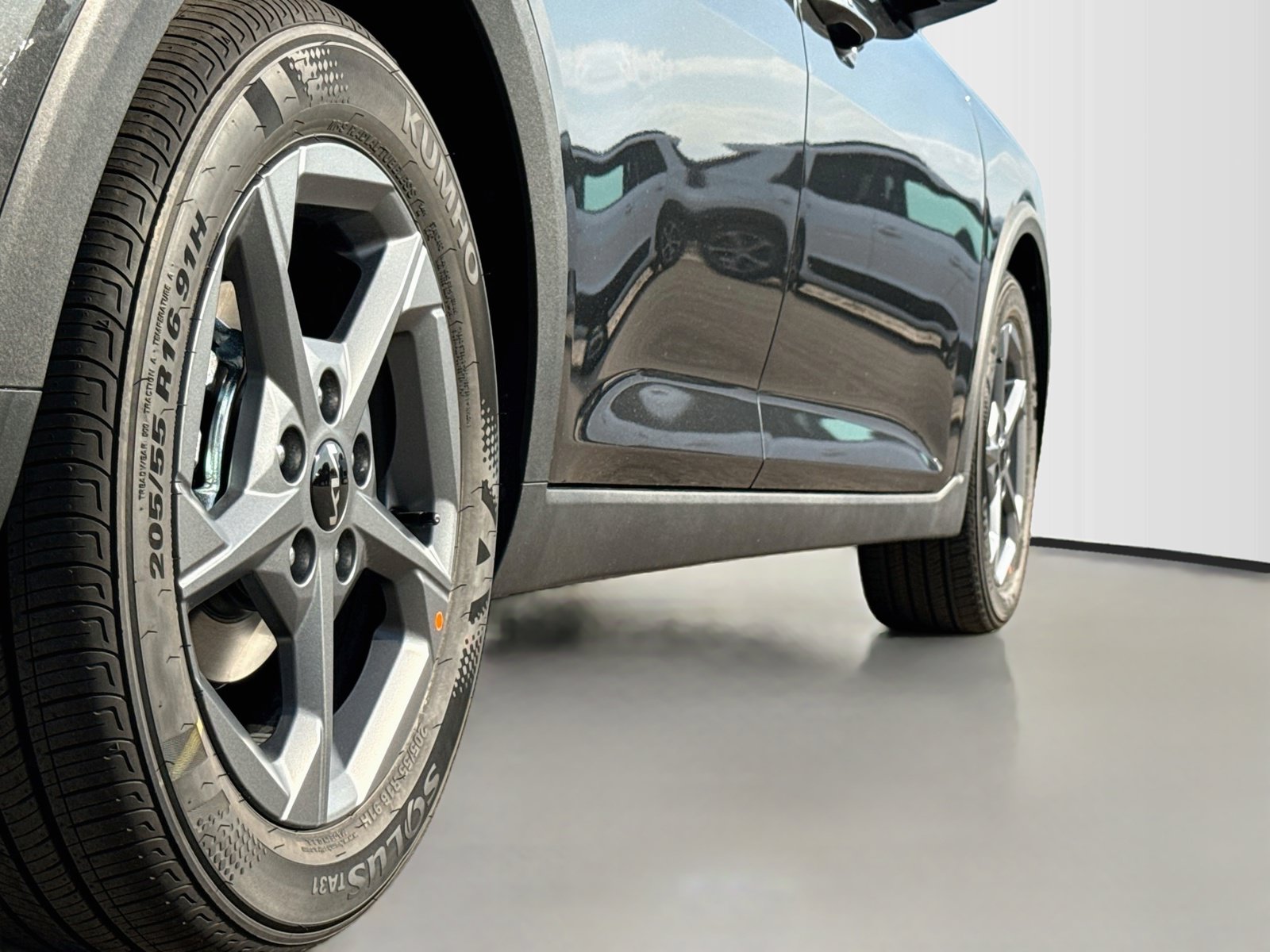 New 2027 Kia K4 FWD image 15