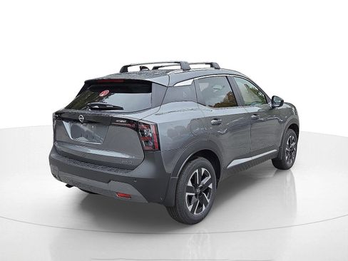 New 2026 Nissan Kicks SV w/ SV Premium Package image 5