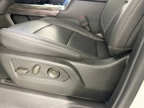 Used 2025 Chevrolet Silverado 2500 LTZ AWD/4WD image 29