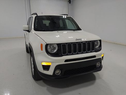 Used 2021 Jeep Renegade Latitude AWD/4WD image 14