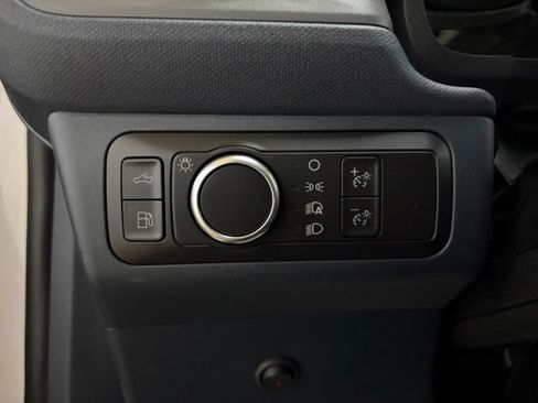 Used 2022 Ford Maverick XL FWD image 30