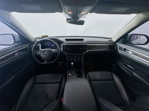 Used 2019 Volkswagen Atlas SEL R-Line image 10