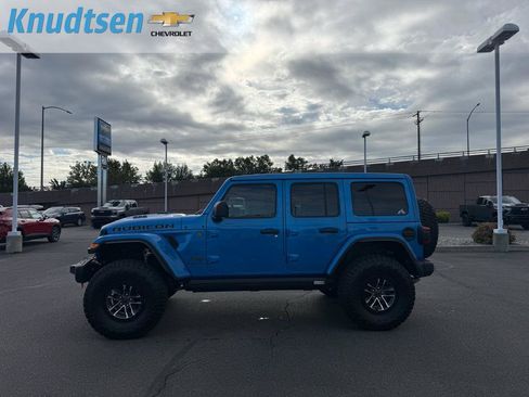 Used 2024 Jeep Wrangler Unlimited Rubicon 392 AWD/4WD image 4