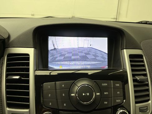 Used 2013 Chevrolet Cruze LT w/ Enhanced Safety Package FWD image 5