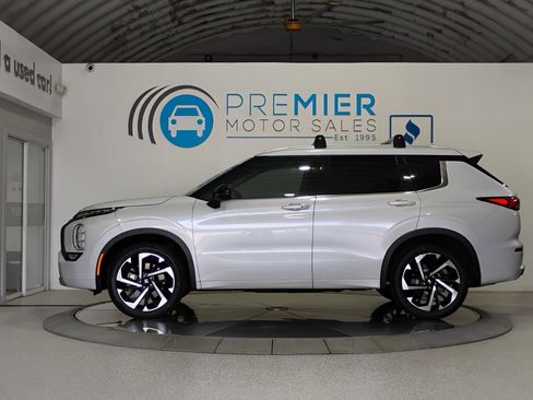 Used 2022 Mitsubishi Outlander SEL FWD image 3