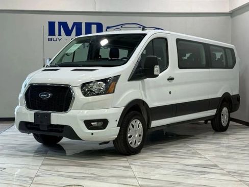 Used 2024 Ford Transit 350 XLT RWD image 2