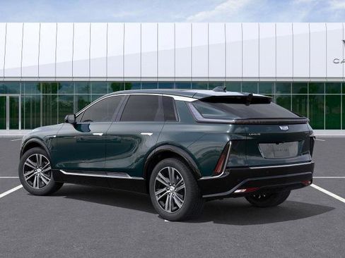 Used 2026 Cadillac Lyriq Luxury RWD image 4