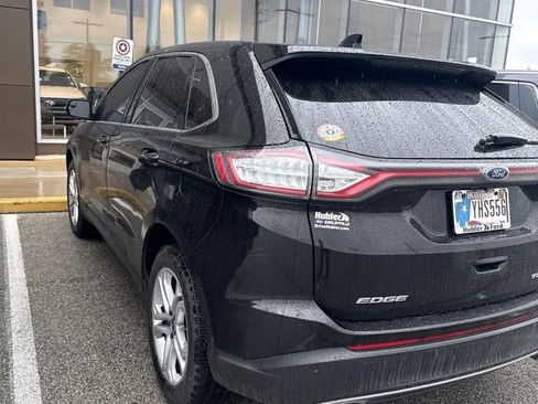 Used 2018 Ford Edge Titanium w/ Equipment Group 301A AWD/4WD image 4