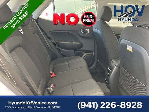 Used 2026 Hyundai Venue SEL FWD image 12