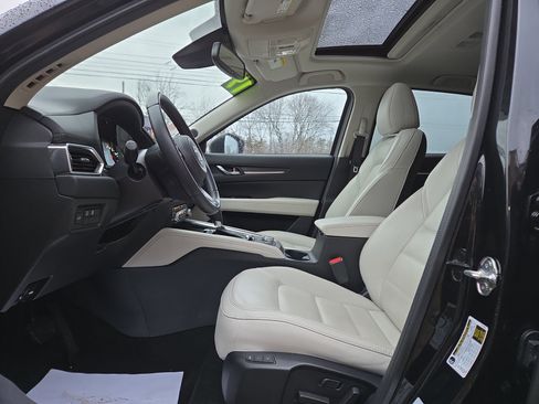 Used 2019 MAZDA CX-5 Grand Touring w/ GT Premium Package image 12