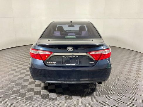 Used 2016 Toyota Camry XSE image 8