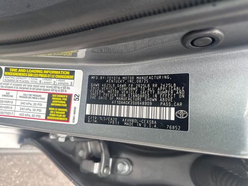 Used 2025 Toyota Camry SE w/ Convenience Package FWD image 32