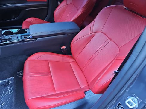 Used 2025 Toyota Camry XSE image 15