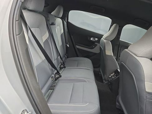 Used 2022 Polestar Polestar 2 image 45