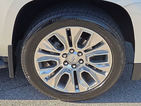 Used 2016 Chevrolet Tahoe LT AWD/4WD image 7