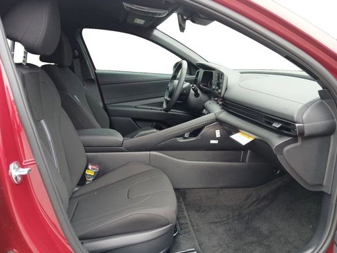 New 2026 Hyundai Elantra Sport FWD image 15