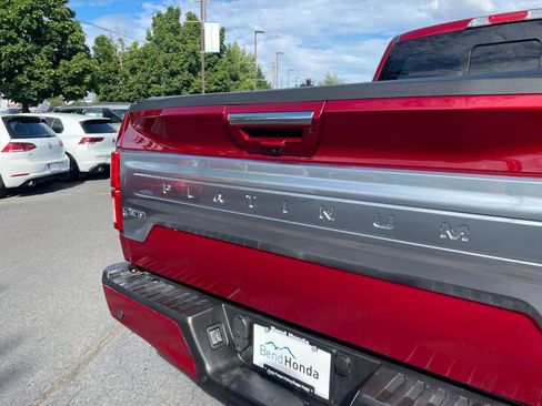Used 2018 Ford F150 Platinum w/ Equipment Group 701A Luxury AWD/4WD image 14