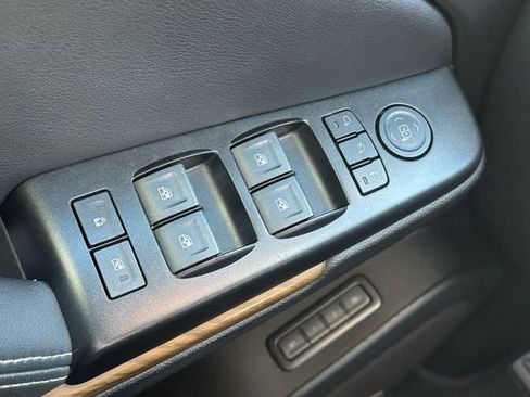 Used 2020 GMC Yukon XL Denali w/ Denali Ultimate Package image 19