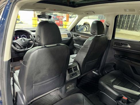 Used 2018 Volkswagen Atlas SEL Premium AWD/4WD image 31