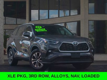 Used 2022 Toyota Highlander XLE