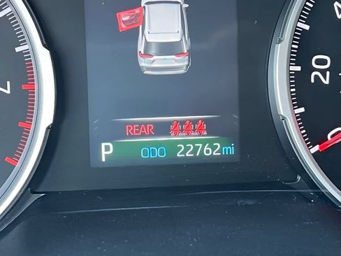 Certified 2022 Toyota RAV4 XLE w/ Convenience Package FWD image 21