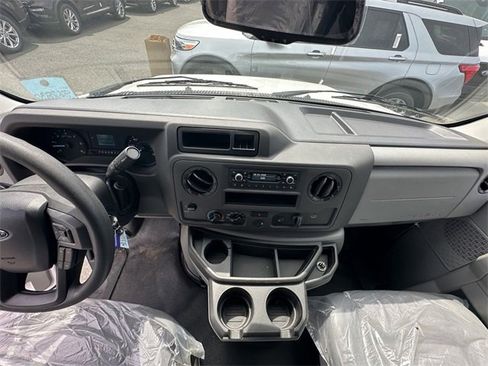 New 2024 Ford E-450 and Econoline 450 Super Duty w/ Power Windows & Locks Group image 16