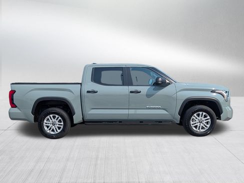 Used 2025 Toyota Tundra SR5 AWD/4WD image 8