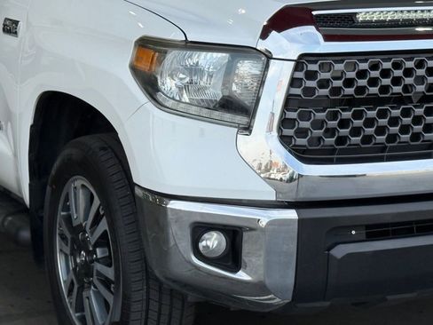 Used 2019 Toyota Tundra SR5 w/ SR5 Upgrade Package RWD image 8