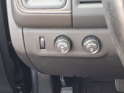 Used 2022 GMC Canyon AT4 AWD/4WD image 21