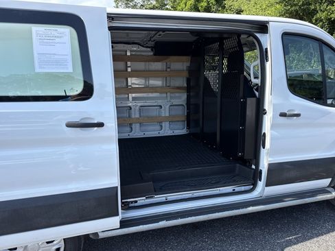 Used 2024 Ford Transit 250 Low Roof w/ Exterior Upgrade Package RWD image 27