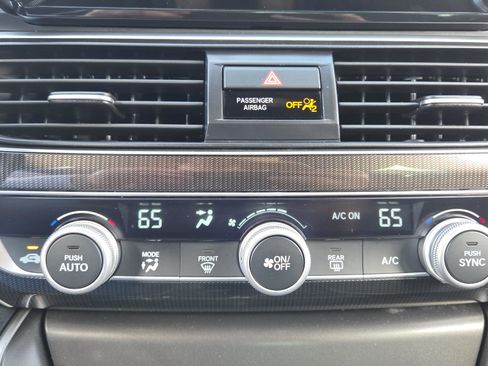 Used 2021 Honda Accord Sport image 30