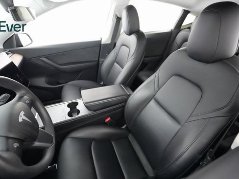 Used 2021 Tesla Model Y Performance image 7