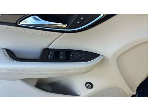 Used 2023 Buick Envision Preferred FWD image 22