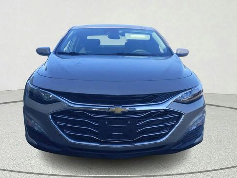 Used 2024 Chevrolet Malibu LT FWD image 2