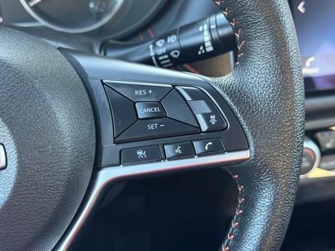 Used 2025 Nissan Versa SR w/ Trunk Package image 27