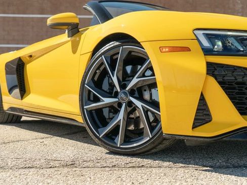 Used 2021 Audi R8 V10 image 32