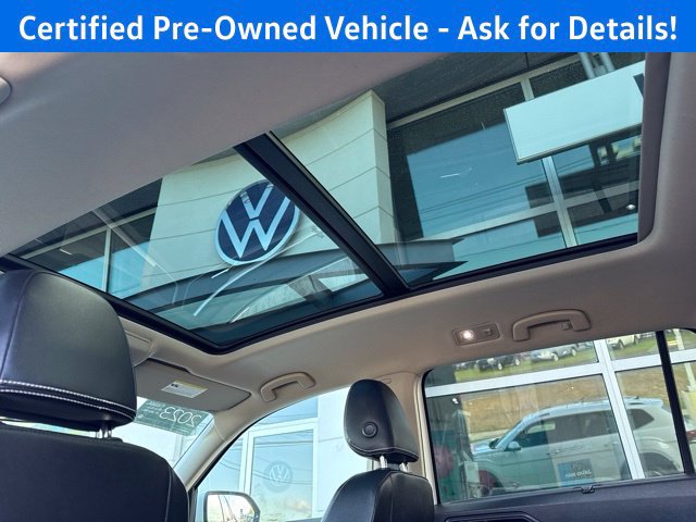 Used 2023 Volkswagen Atlas SEL AWD/4WD image 21