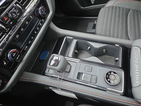 New 2026 Nissan Pathfinder Rock Creek image 25