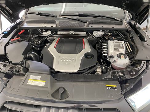 Used 2020 Audi SQ5 Premium Plus image 32