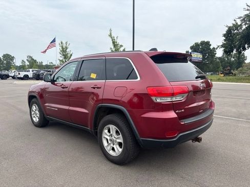 Used 2014 Jeep Grand Cherokee Laredo AWD/4WD image 3