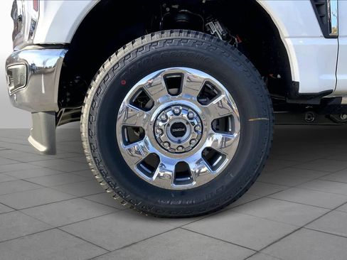 New 2026 Ford F350 King Ranch w/ Chrome Package AWD/4WD image 12