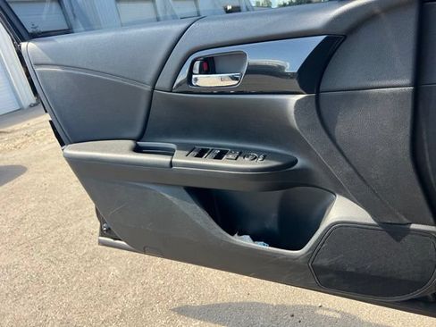 Used 2014 Honda Accord Sport image 13