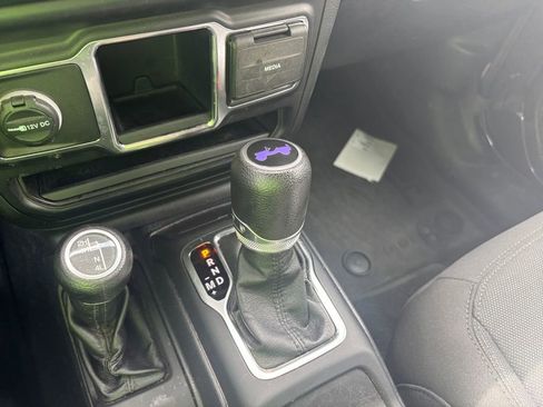 Used 2021 Jeep Wrangler Sport image 20