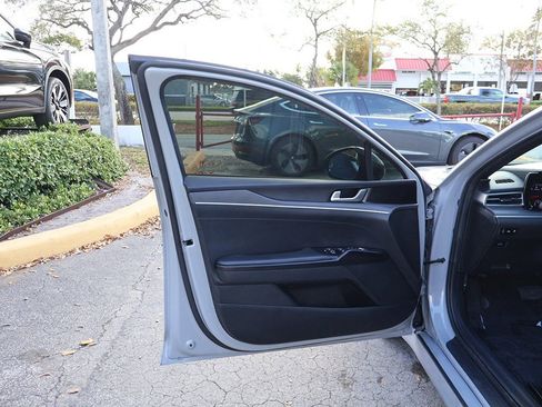 Used 2022 Kia K5 GT-Line w/ GT-Line FWD Premium Package image 23