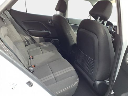 Used 2023 Hyundai Venue SEL w/ Cargo Package image 16