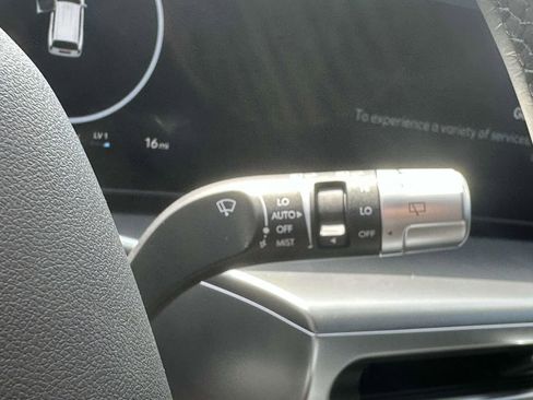 New 2026 Hyundai Ioniq 9 SE image 22