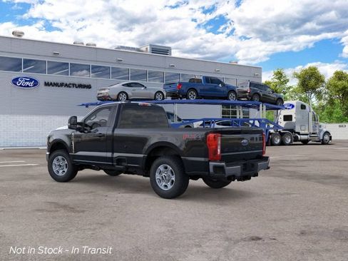 New 2026 Ford F350 XLT w/ FX4 Off-Road Package AWD/4WD image 4