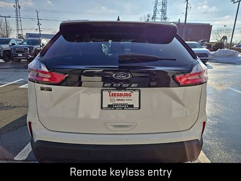Used 2021 Ford Edge SE image 6