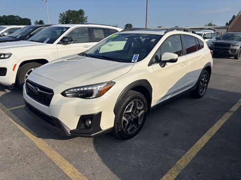 Used 2019 Subaru Crosstrek 2.0i Limited w/ Moonroof Package w/Navigation AWD/4WD image 1